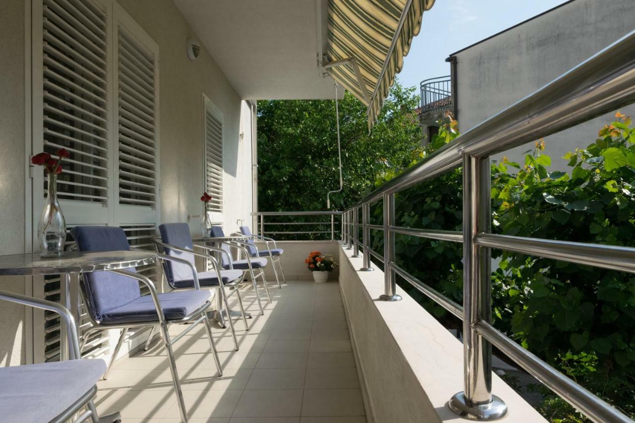 House Vera Baška Voda Εξωτερικό φωτογραφία