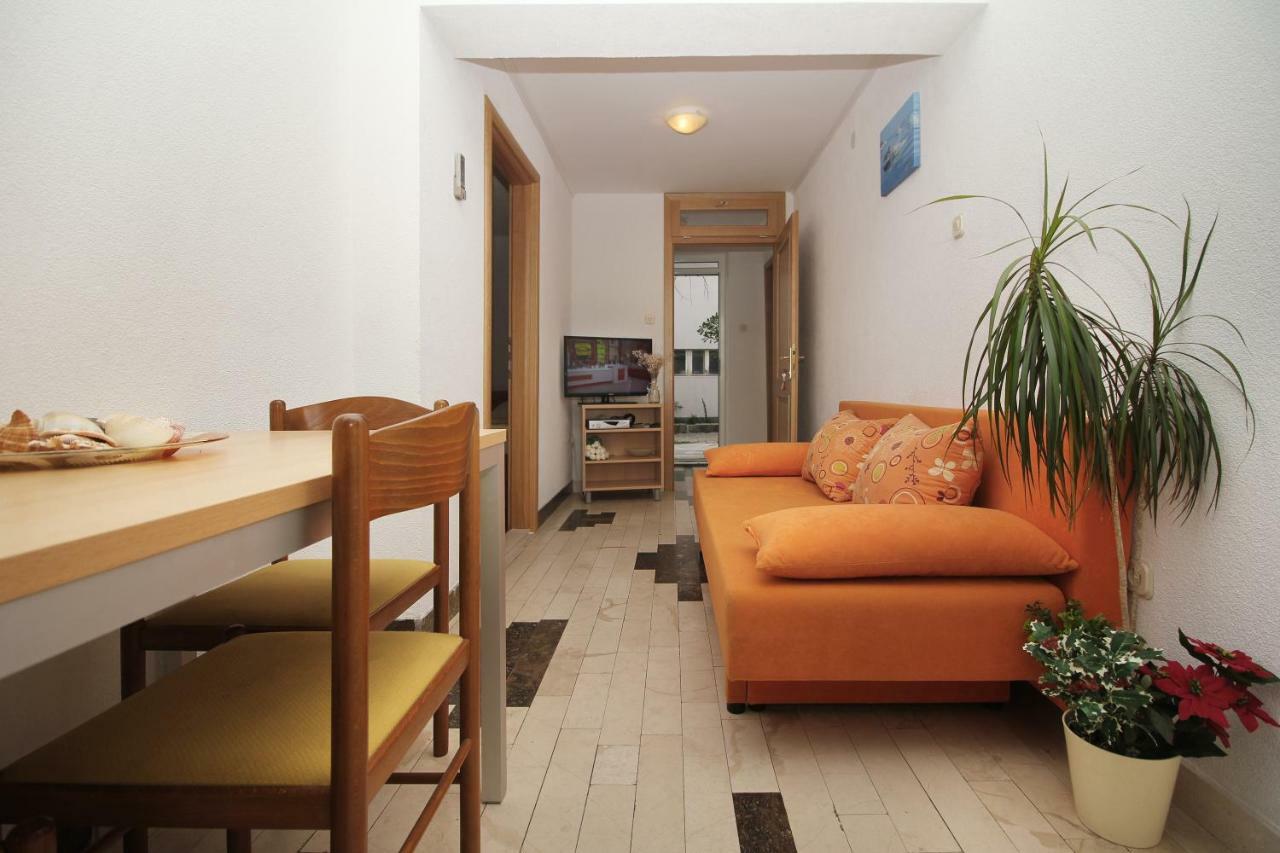 House Vera Baška Voda Εξωτερικό φωτογραφία