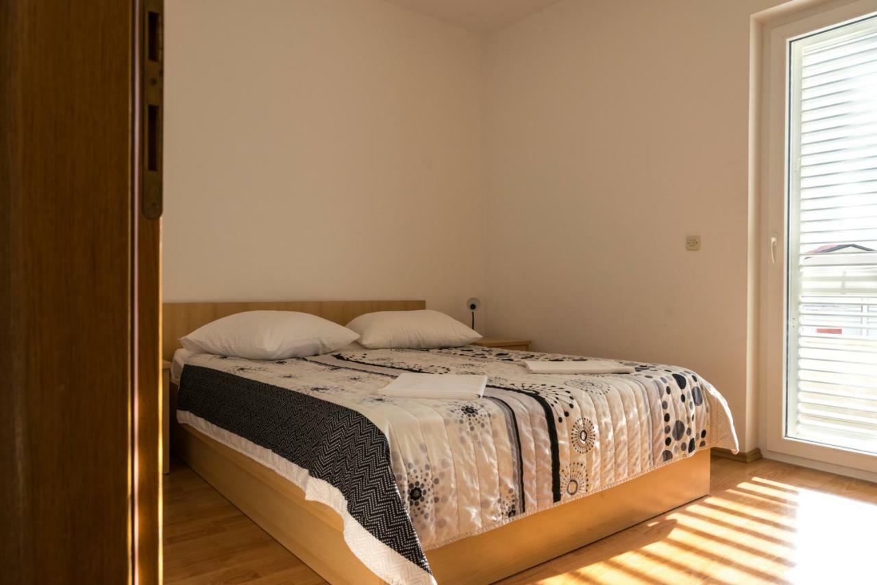 House Vera Baška Voda Εξωτερικό φωτογραφία