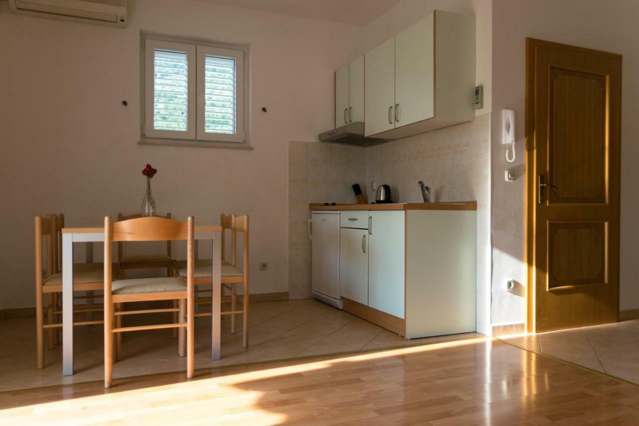 House Vera Baška Voda Εξωτερικό φωτογραφία