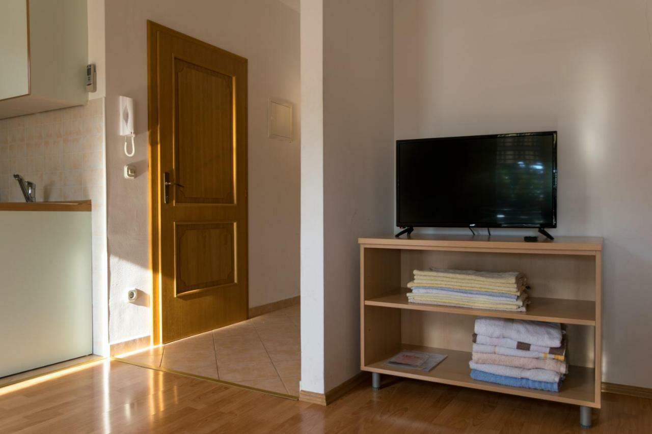 House Vera Baška Voda Εξωτερικό φωτογραφία